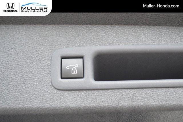 used 2025 Toyota Sienna car, priced at $55,294