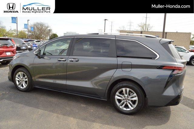 used 2025 Toyota Sienna car, priced at $55,294
