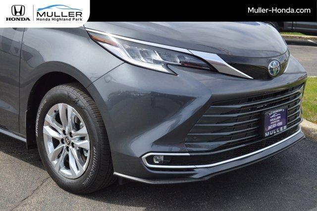 used 2025 Toyota Sienna car, priced at $55,294