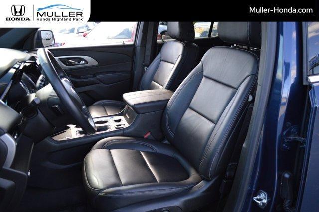 used 2023 Chevrolet Traverse car, priced at $32,994