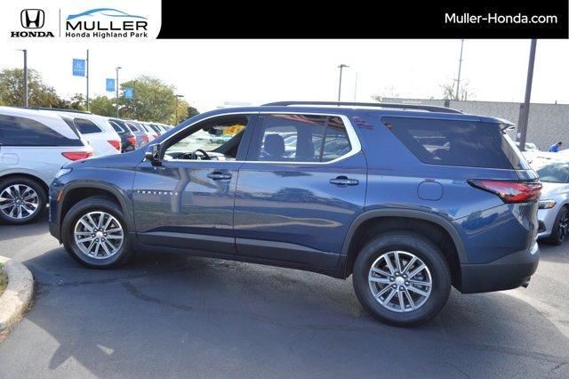 used 2023 Chevrolet Traverse car, priced at $32,994