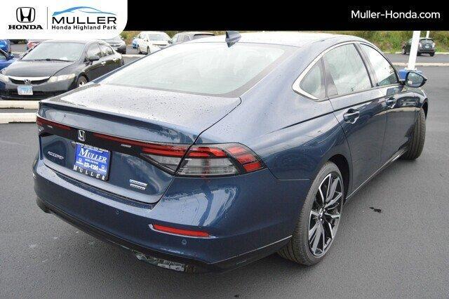 new 2025 Honda Accord Hybrid car, priced at $40,450