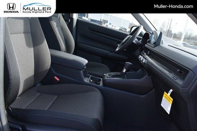 new 2025 Honda CR-V car, priced at $33,450