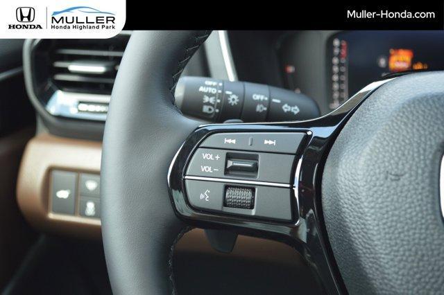 new 2025 Honda Pilot car, priced at $54,575