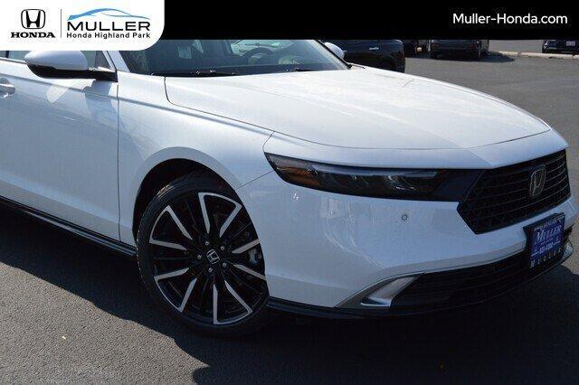 new 2025 Honda Accord Hybrid car, priced at $40,905