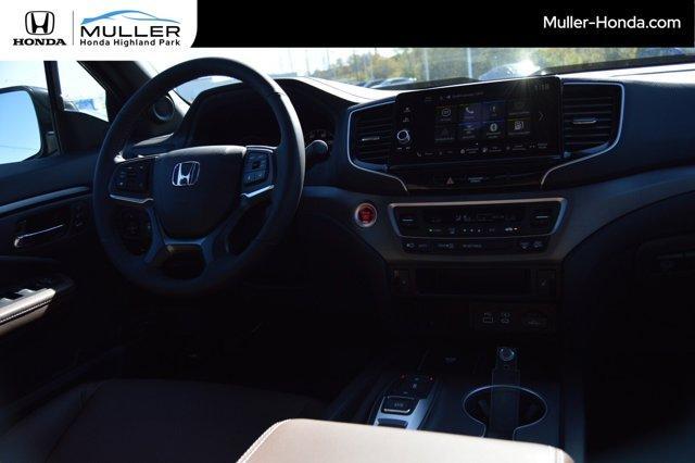 new 2025 Honda Ridgeline car