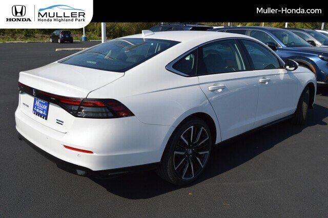 new 2025 Honda Accord Hybrid car, priced at $40,905
