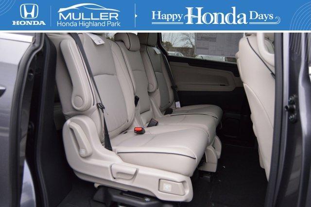 new 2025 Honda Odyssey car, priced at $48,005