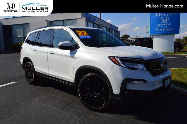 used 2022 Honda Pilot car, priced at $39,994