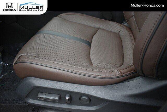 new 2025 Honda Pilot car, priced at $55,030