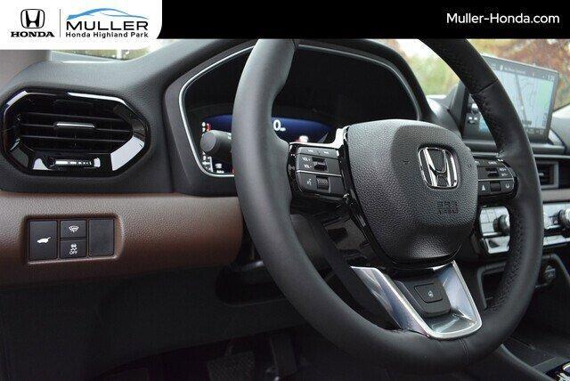 new 2025 Honda Pilot car, priced at $55,030
