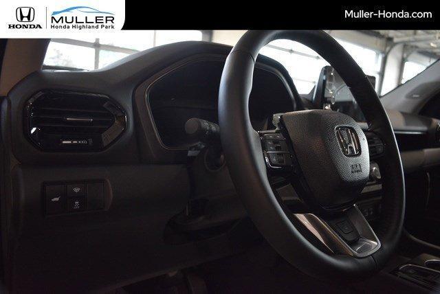 new 2025 Honda Pilot car, priced at $54,530