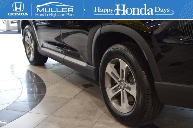 new 2025 Honda Pilot car, priced at $44,595