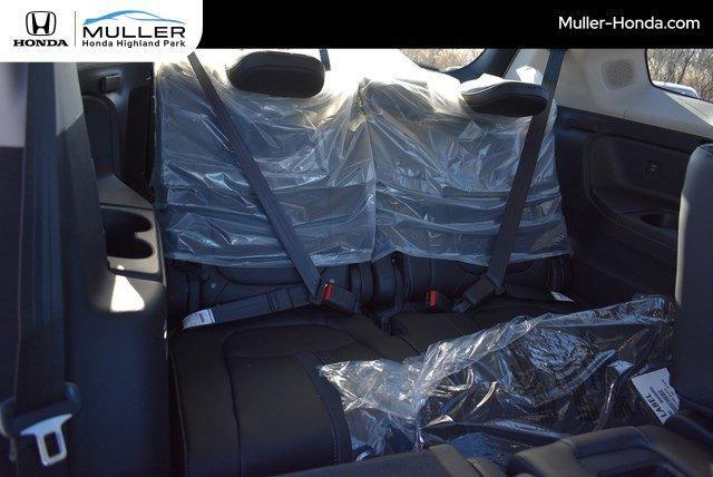 new 2025 Honda Pilot car, priced at $51,095