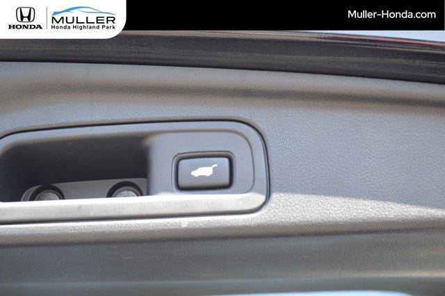 used 2022 Honda Pilot car, priced at $34,694