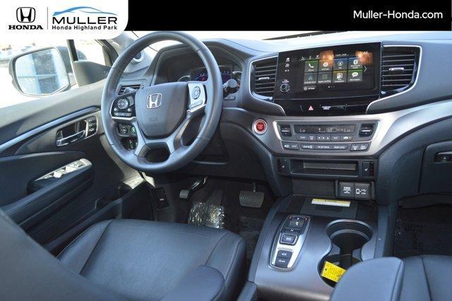 used 2022 Honda Pilot car, priced at $34,694