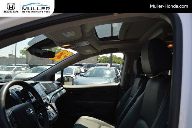 used 2023 Honda Odyssey car, priced at $38,294