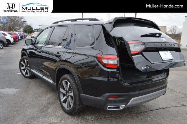 used 2024 Honda Pilot car, priced at $49,444