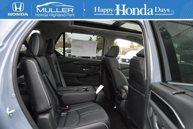 new 2025 Honda Pilot car, priced at $54,930