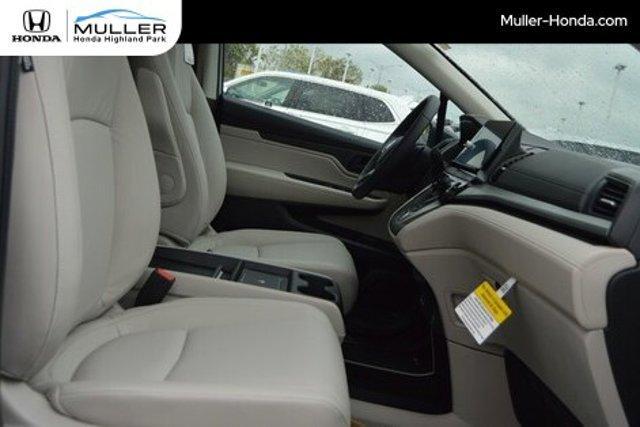 new 2026 Honda Odyssey car, priced at $44,290
