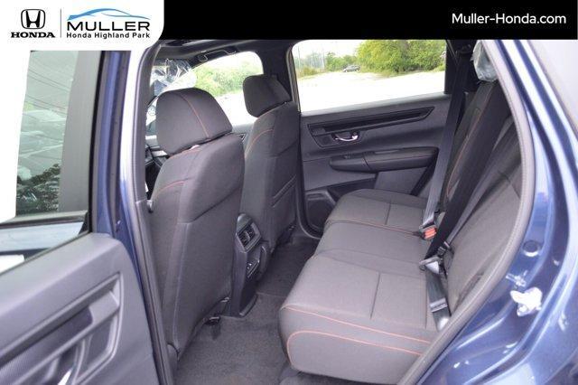 new 2026 Honda CR-V Hybrid car, priced at $40,195