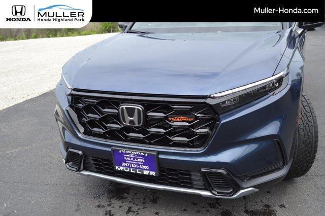 new 2026 Honda CR-V Hybrid car, priced at $40,195