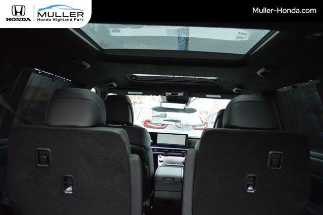 used 2025 Hyundai Santa Fe car, priced at $46,494