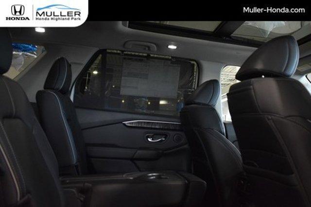 new 2025 Honda Pilot car, priced at $55,030
