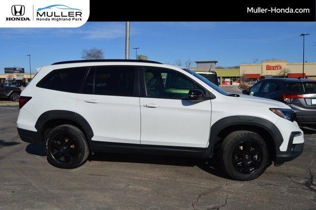 used 2022 Honda Pilot car, priced at $34,994