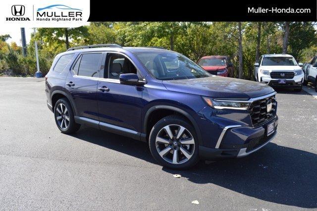 new 2025 Honda Pilot car, priced at $51,825
