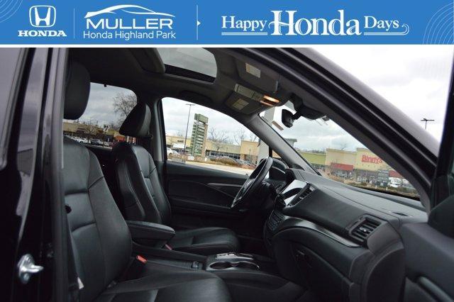 used 2022 Honda Pilot car, priced at $30,564