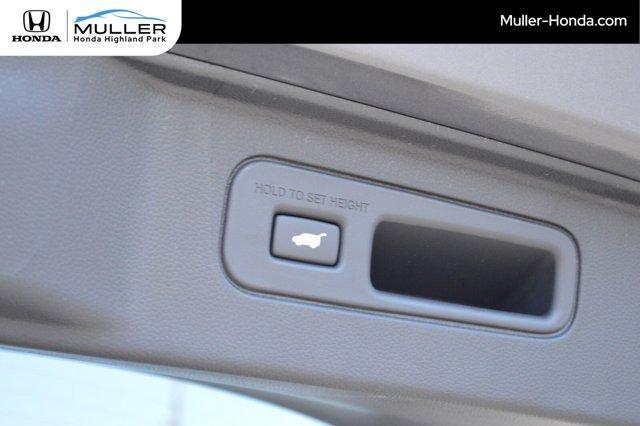 new 2025 Honda Pilot car, priced at $56,250