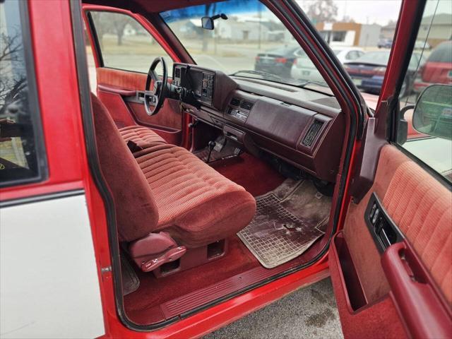 used 1993 Chevrolet 2500 car, priced at $3,995