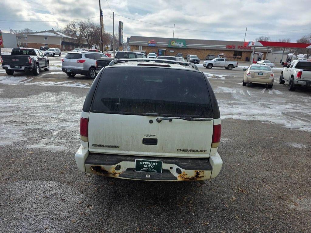 used 2001 Chevrolet Blazer car, priced at $2,495