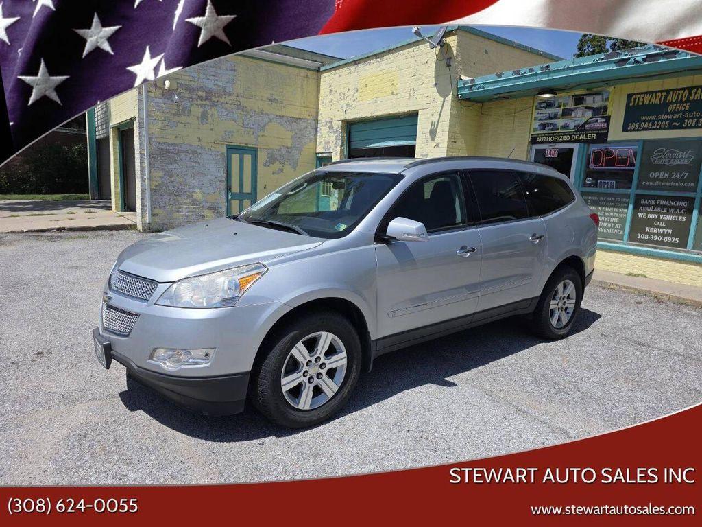 used 2010 Chevrolet Traverse car, priced at $6,995
