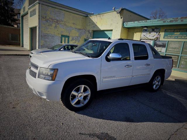 used 2011 Chevrolet Avalanche car, priced at $12,995