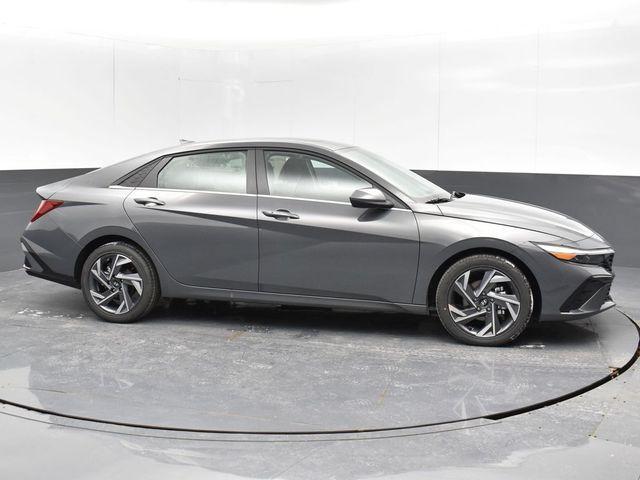 new 2025 Hyundai Elantra car, priced at $24,146