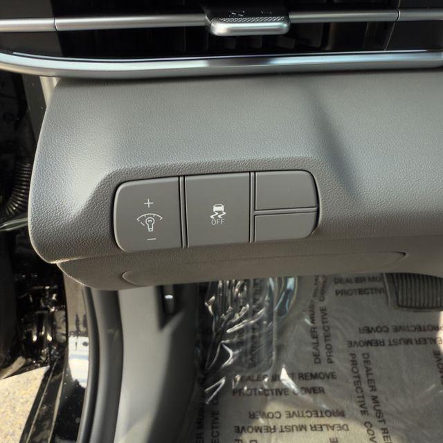new 2025 Hyundai Elantra car, priced at $25,810