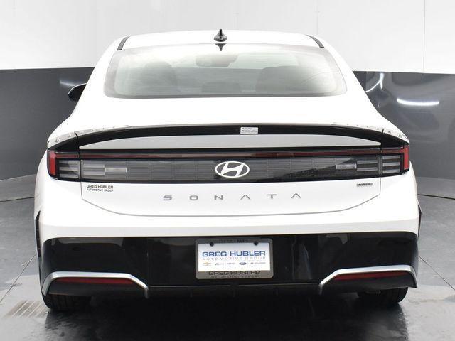 new 2025 Hyundai Sonata Hybrid car, priced at $32,670