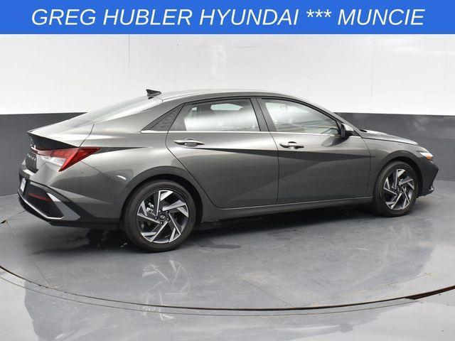 new 2025 Hyundai Elantra car, priced at $25,256