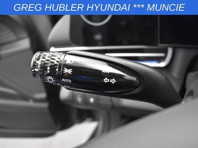 new 2025 Hyundai Elantra car, priced at $25,256