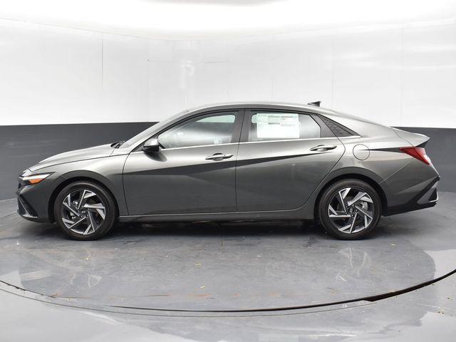 new 2025 Hyundai Elantra car, priced at $25,808
