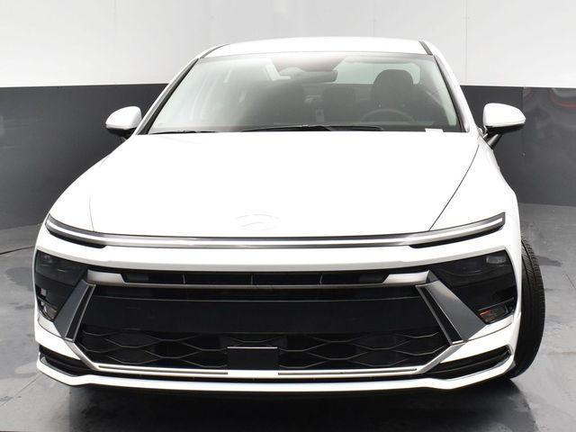 new 2025 Hyundai Sonata Hybrid car, priced at $31,540