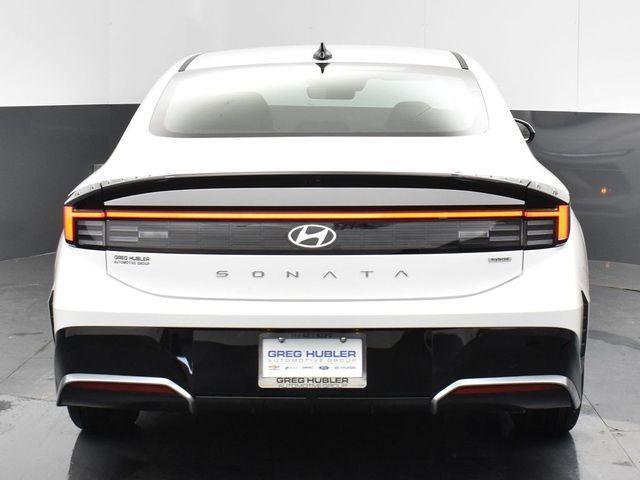 new 2025 Hyundai Sonata Hybrid car, priced at $31,540