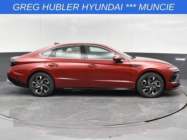 new 2025 Hyundai Sonata car, priced at $28,875