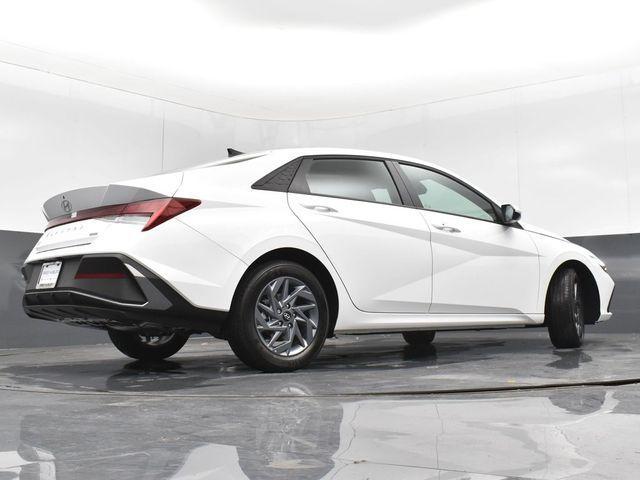 new 2025 Hyundai ELANTRA HEV car, priced at $26,485