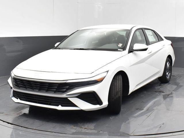 new 2025 Hyundai ELANTRA HEV car, priced at $26,485