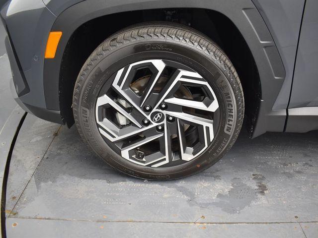 new 2025 Hyundai Tucson car, priced at $40,310