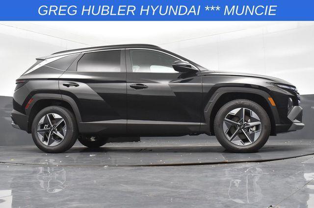 new 2025 Hyundai TUCSON Hybrid car, priced at $37,215