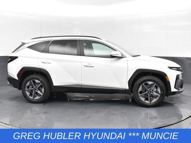 new 2025 Hyundai Tucson car, priced at $32,190